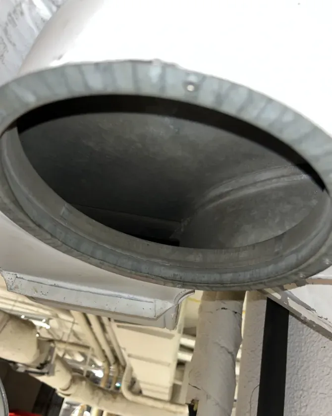Detalj av ventilasjonskanal.